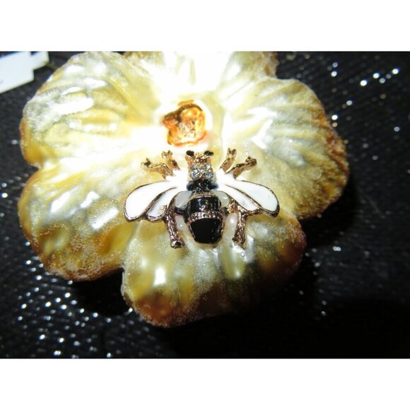 BOGO Handblown Glass Christmas Ornament Flower & Enamel Metal Bee crystal stones - Picture 2 of 6
